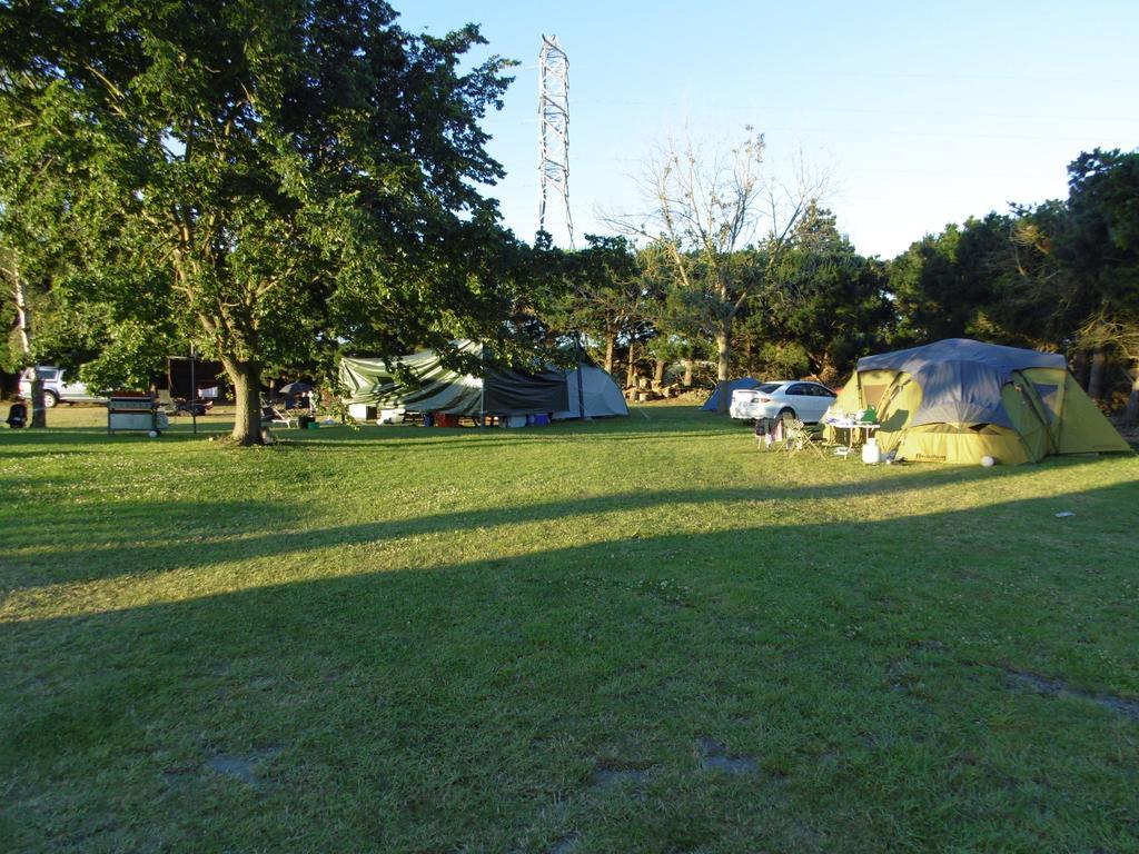 Glenavys Waitaki River Motor Camp Exterior photo