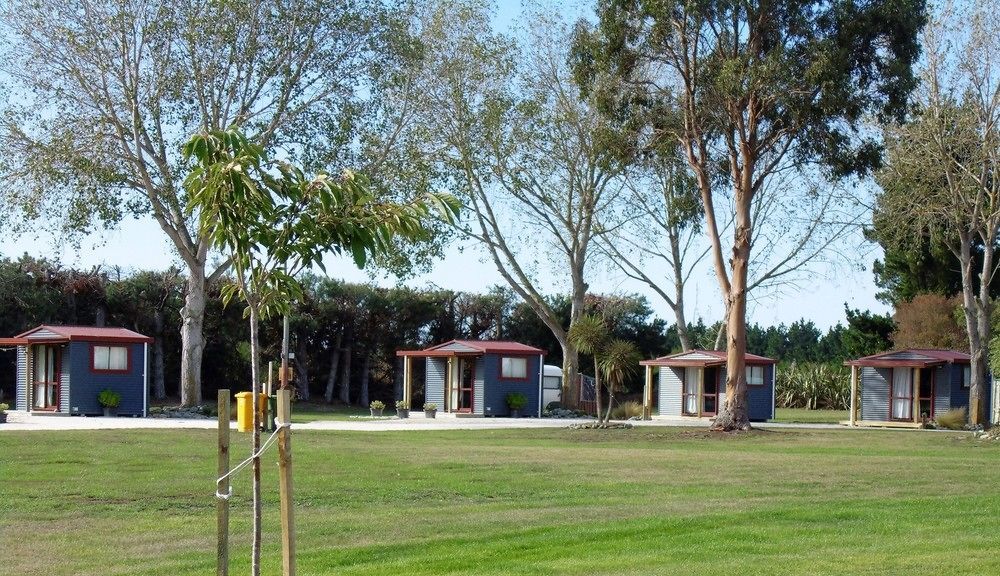 Glenavys Waitaki River Motor Camp Exterior photo